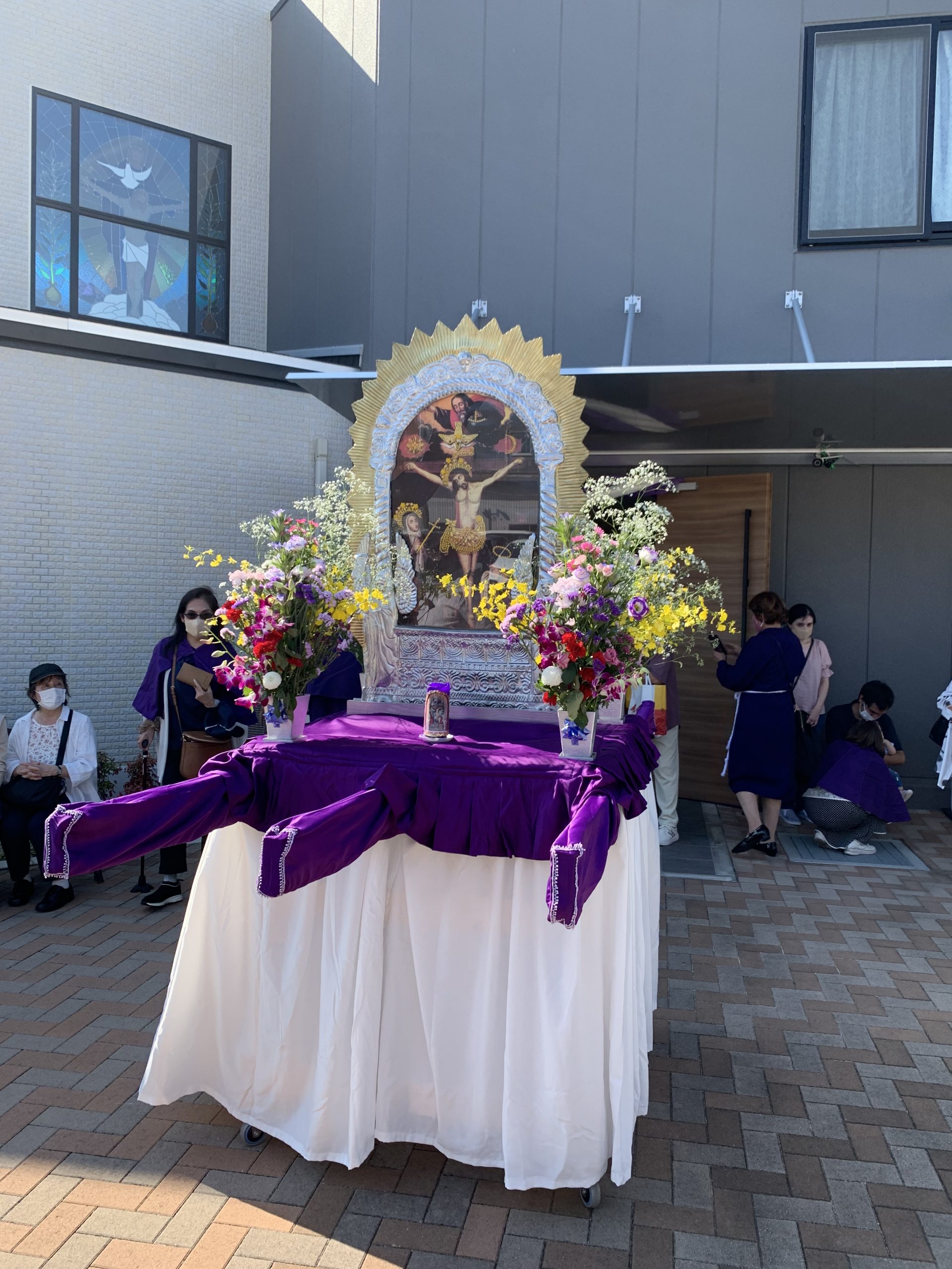 Altar Señor de los Milagros Parroquia de San Pablo Apóstol, Amagasaki 
